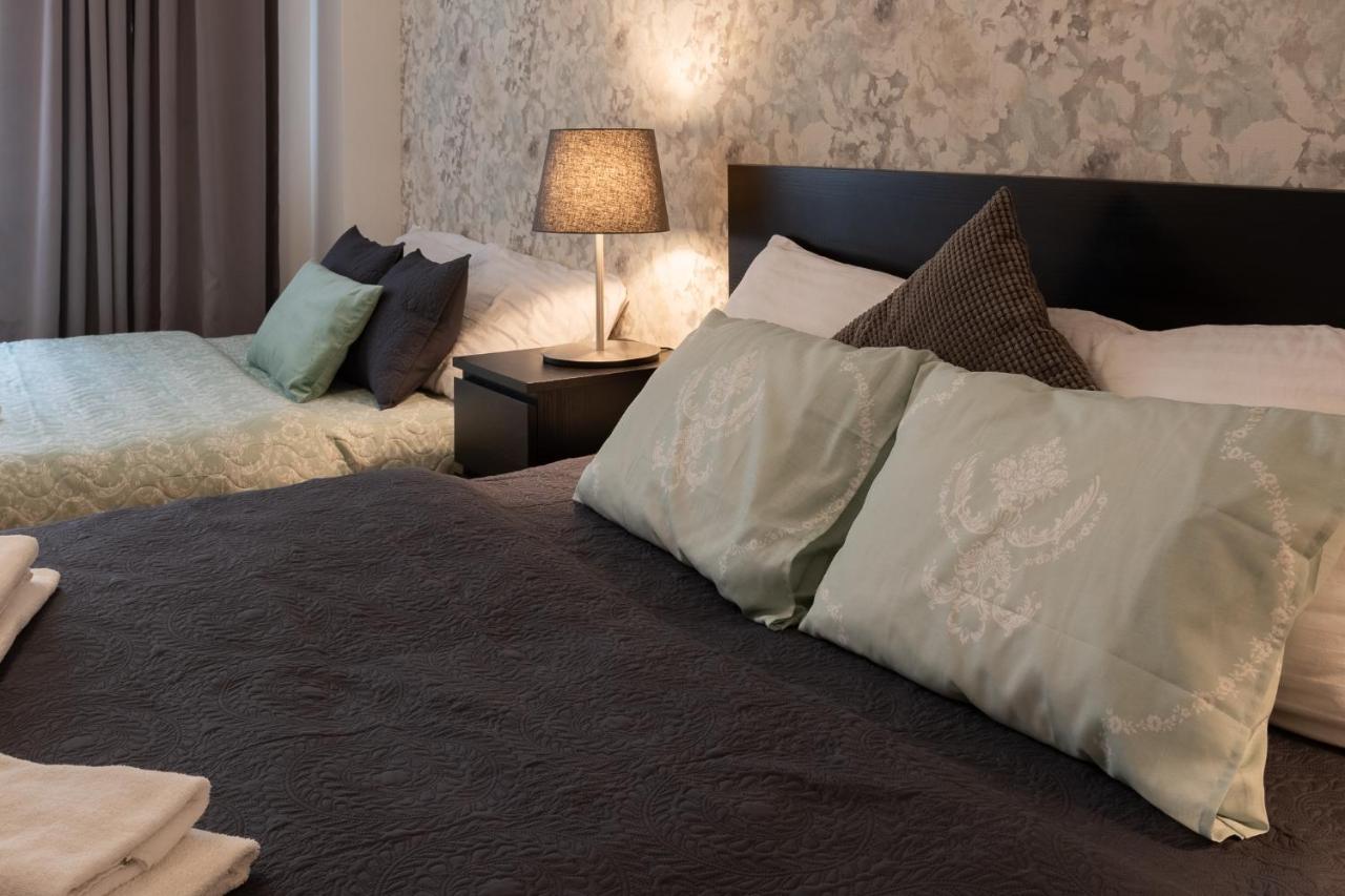Luxury Apartment In Prime Location プラハ エクステリア 写真